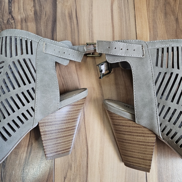 Justfab Coral Caged Heels Taupe New 7.5 - Picture 6 of 7